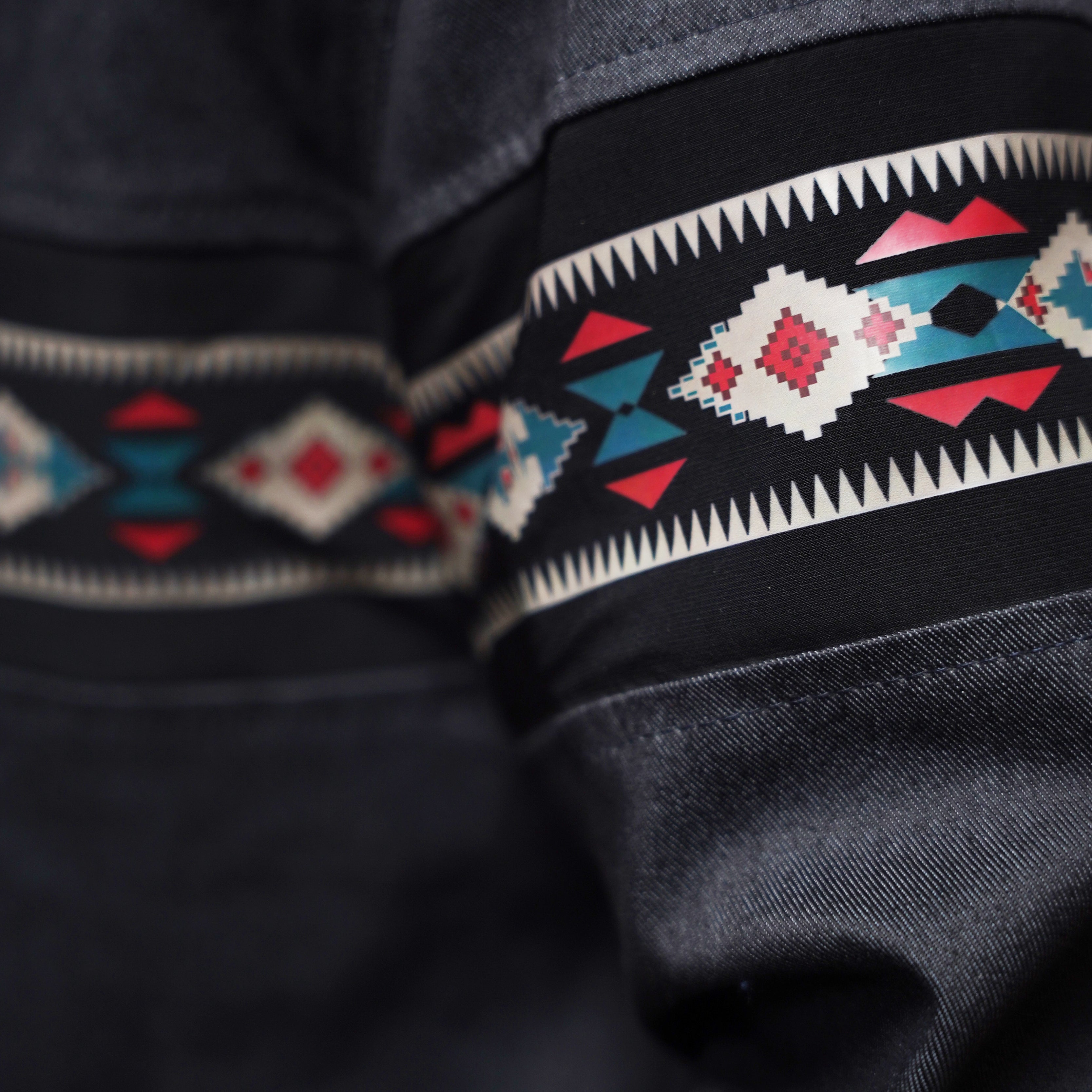 VINTAGE CARHARTT AZTEC JACKET