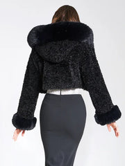 Luxe Miss Circle Kali black wide sleeve fur jacket