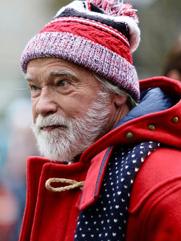 The Man with the Bag Arnold Schwarzenegger Red Coat
