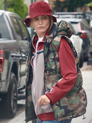 Bad Day camo hooded vest Cameron Diaz side profile