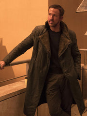 Ryan Gosling Blade Runner 2049 Officer K coat front view amber lighting