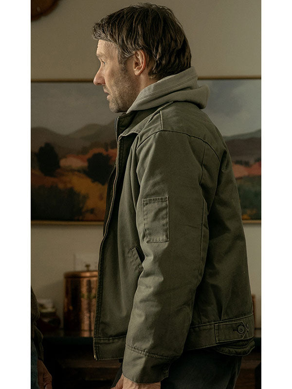 Joel Edgerton Jason Dessen olive green jacket side view indoor scene