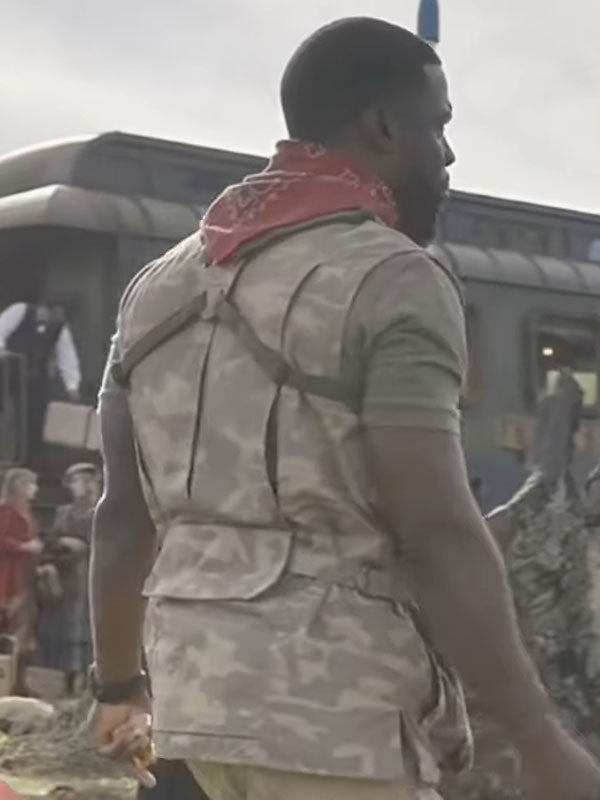 Finbar Mouse Jumanji Open World camo vest back view detail