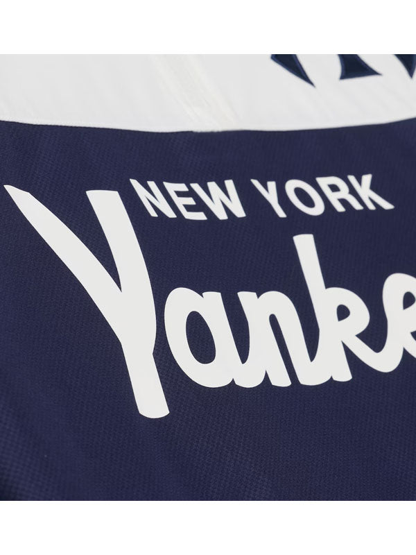 New York Yankees script logo close up chest detail