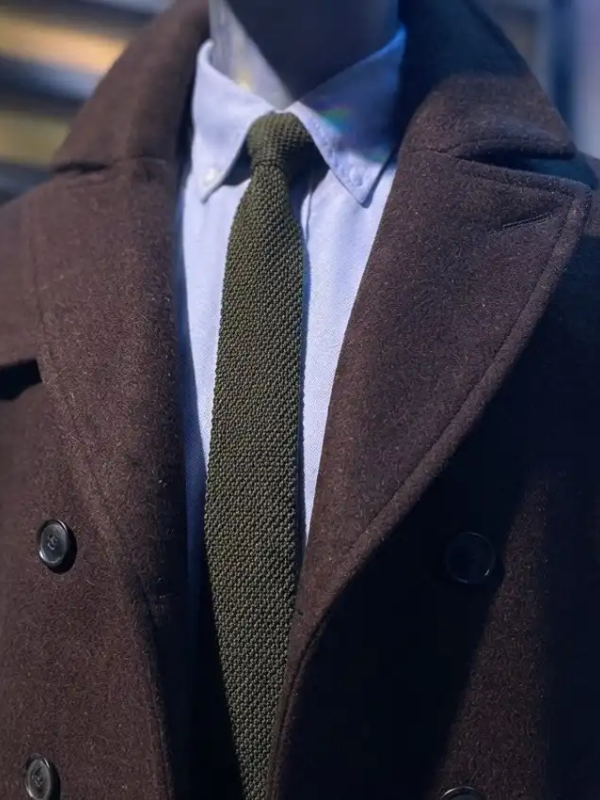 Loki Doomsday dark brown lapel coat Tom Hiddleston