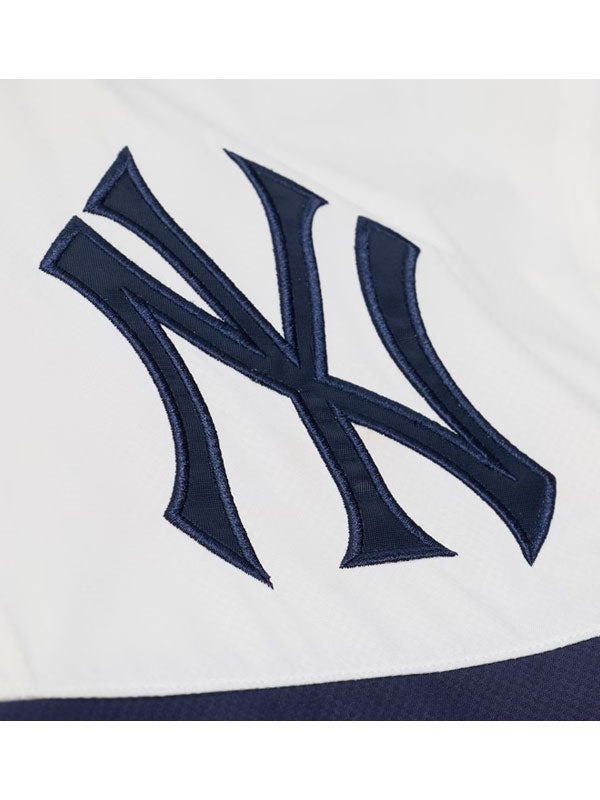 New York Yankees embroidered NY logo close up detail